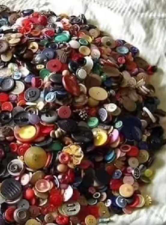 𝗟𝗢𝗦 𝗕𝗢𝗧𝗢𝗡𝗘𝗦 𝗗𝗘 𝗠𝗜&nbsp;𝗠𝗔𝗗𝗥𝗘